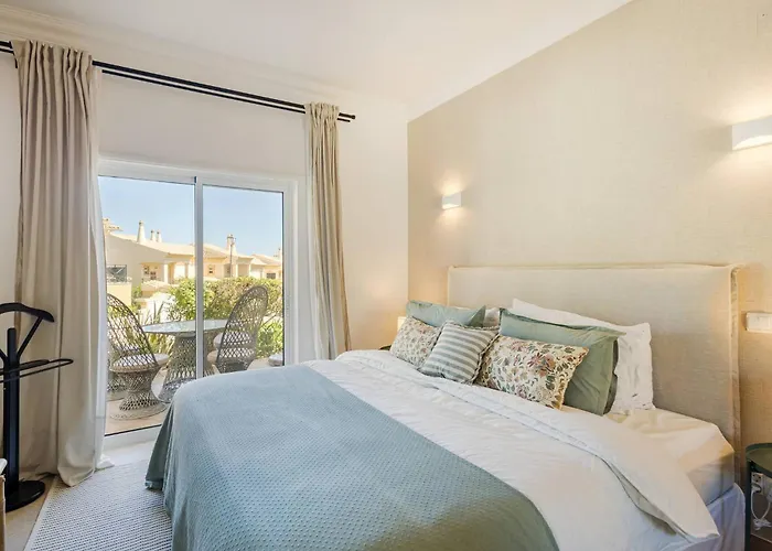 Em Luxury Golf Appartement Lagos